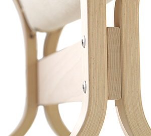 『厳選された素材による一生ものの椅子』2